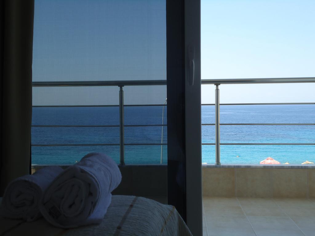 Rondos Hotel Himare Quarto foto