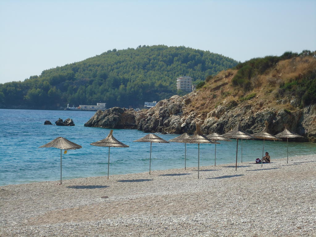 Rondos Hotel Himare Exterior foto