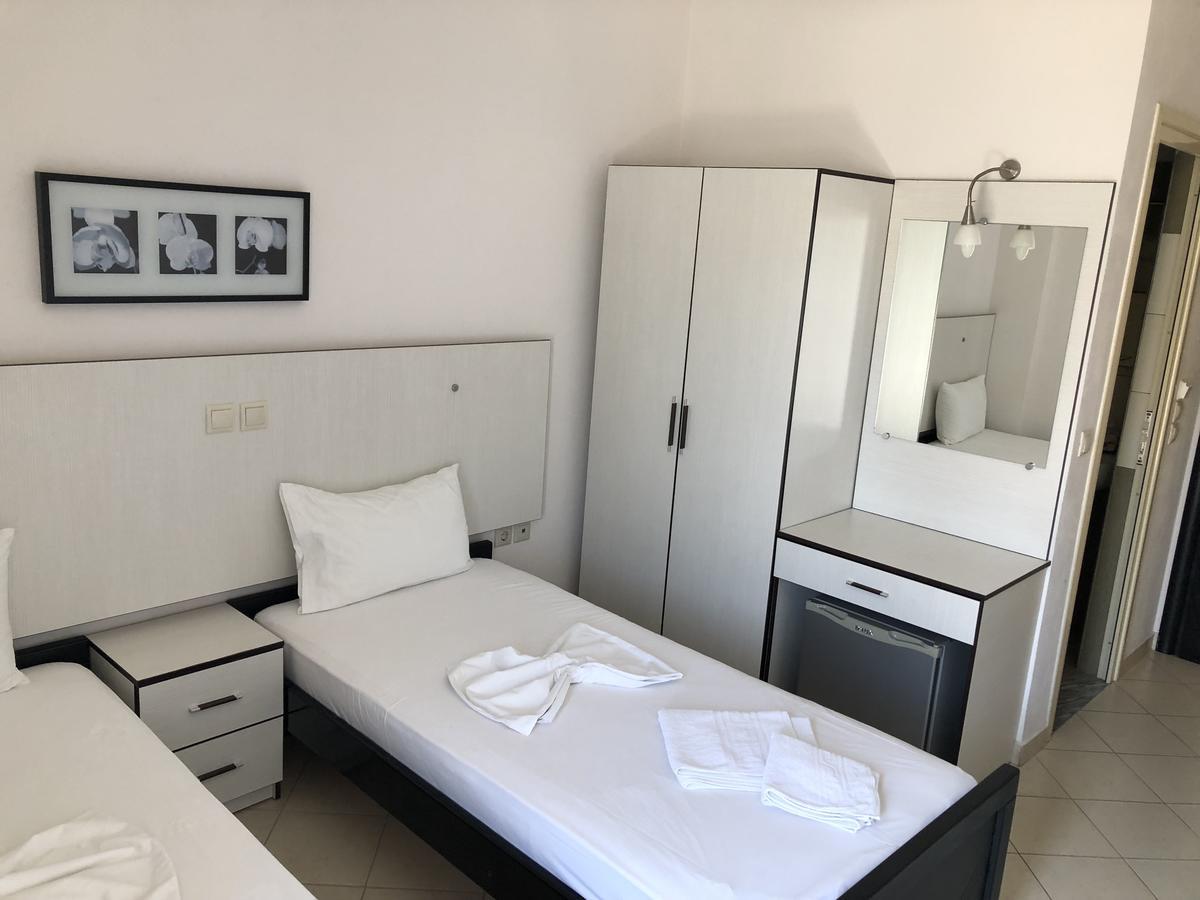 Rondos Hotel Himare Exterior foto